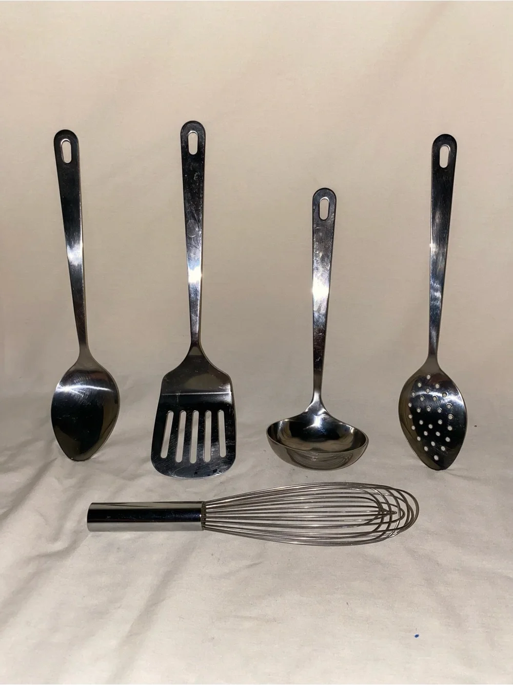 Wolfgang Puck Stainless Steel Kitchen Bistro Utensil Set - Silver